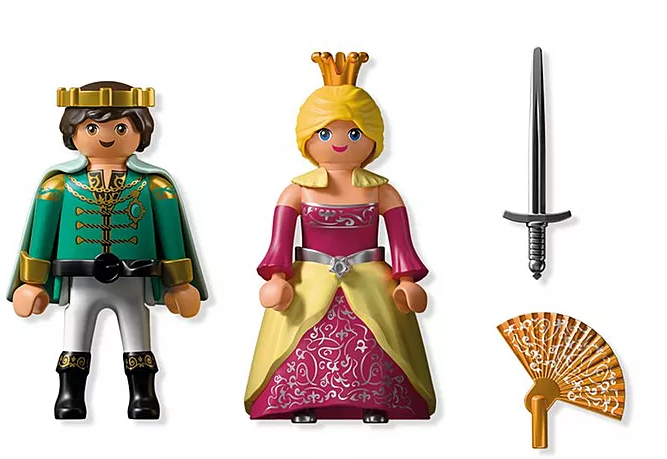 Das Bild zeigt Playmobil-Figuren eines Prinzen, einer Prinzessin, eines Schwertes und eines Fächers. Der Prinz trägt Grün und Gold. Die Prinzessin trägt Rosa.