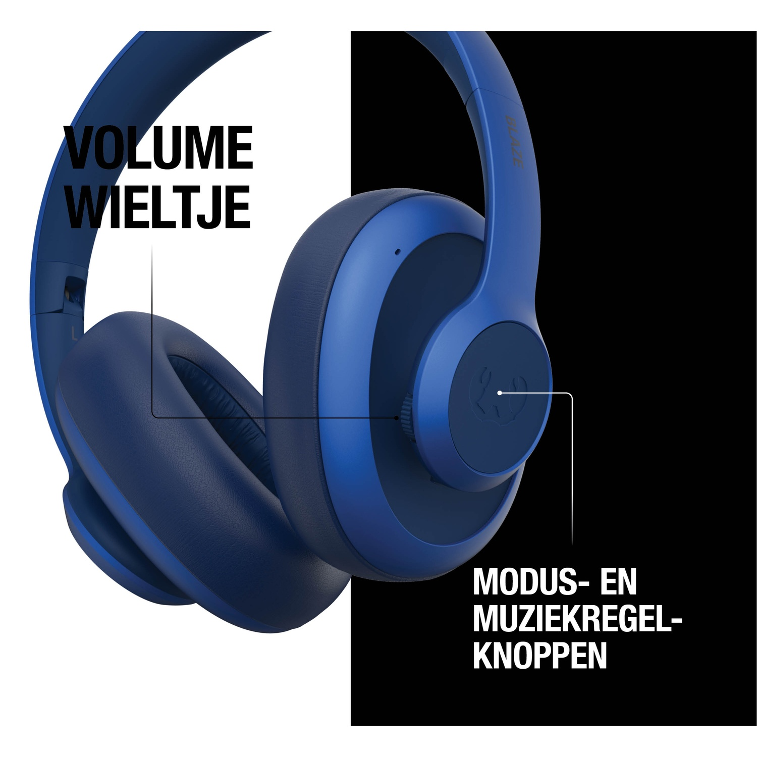 Blauwe koptelefoon met labels voor volume- en muziekbediening. Half wit en half zwart.
