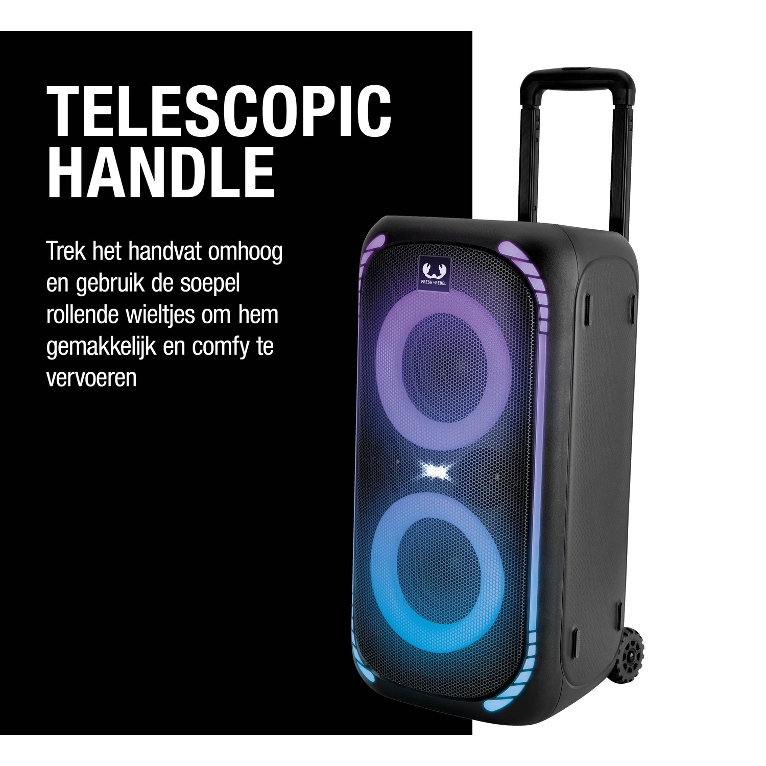Zwarte luidspreker met telescopische handgreep. Het heeft twee gloeiende cirkels. Tekst zegt wielen te gebruiken om het gemakkelijk te verplaatsen.