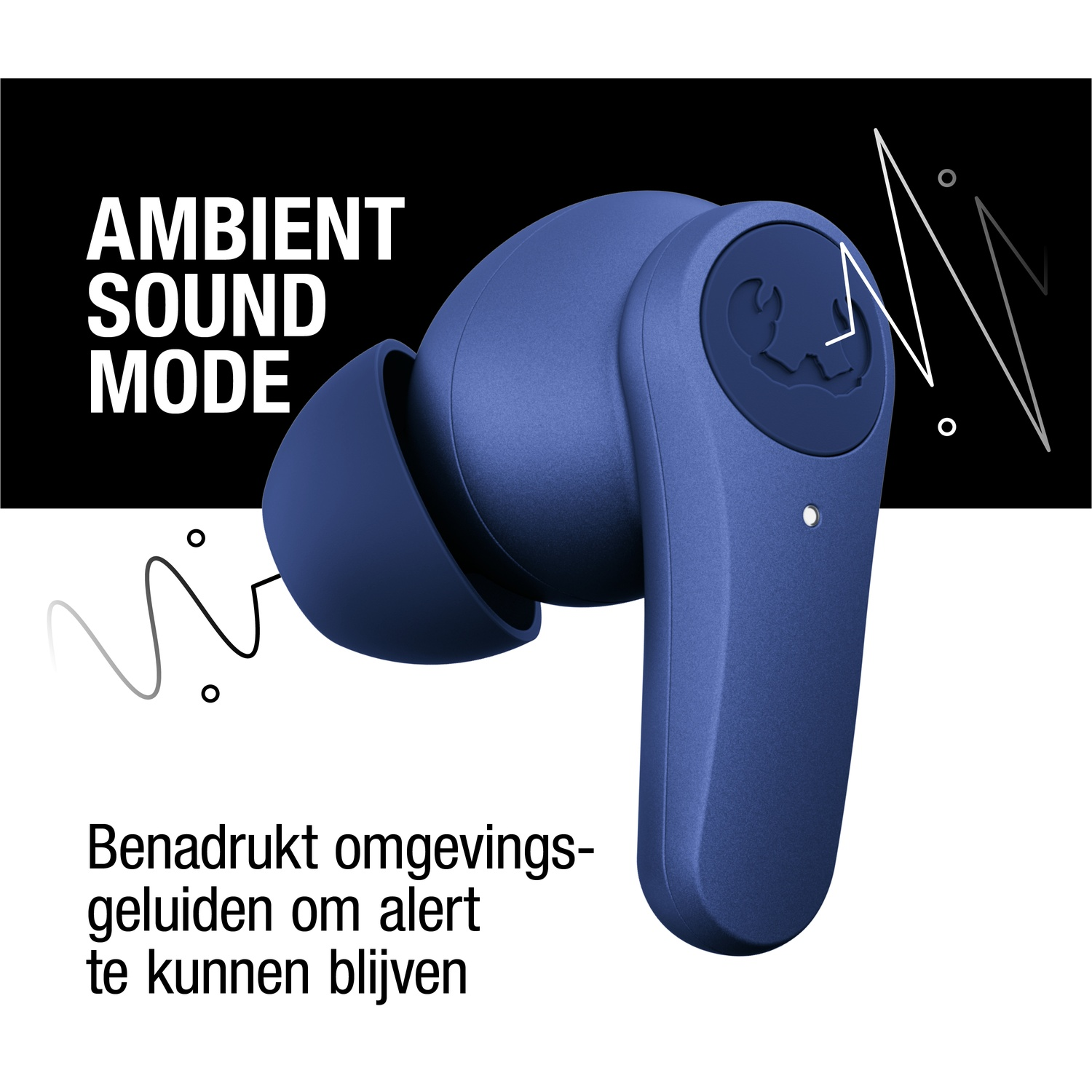 Blauwe draadloze oordop met tekst voor omgevingsgeluidsmodus. Zwart-wit ontwerp met golvende lijnen. Nederlandse tekst hieronder.