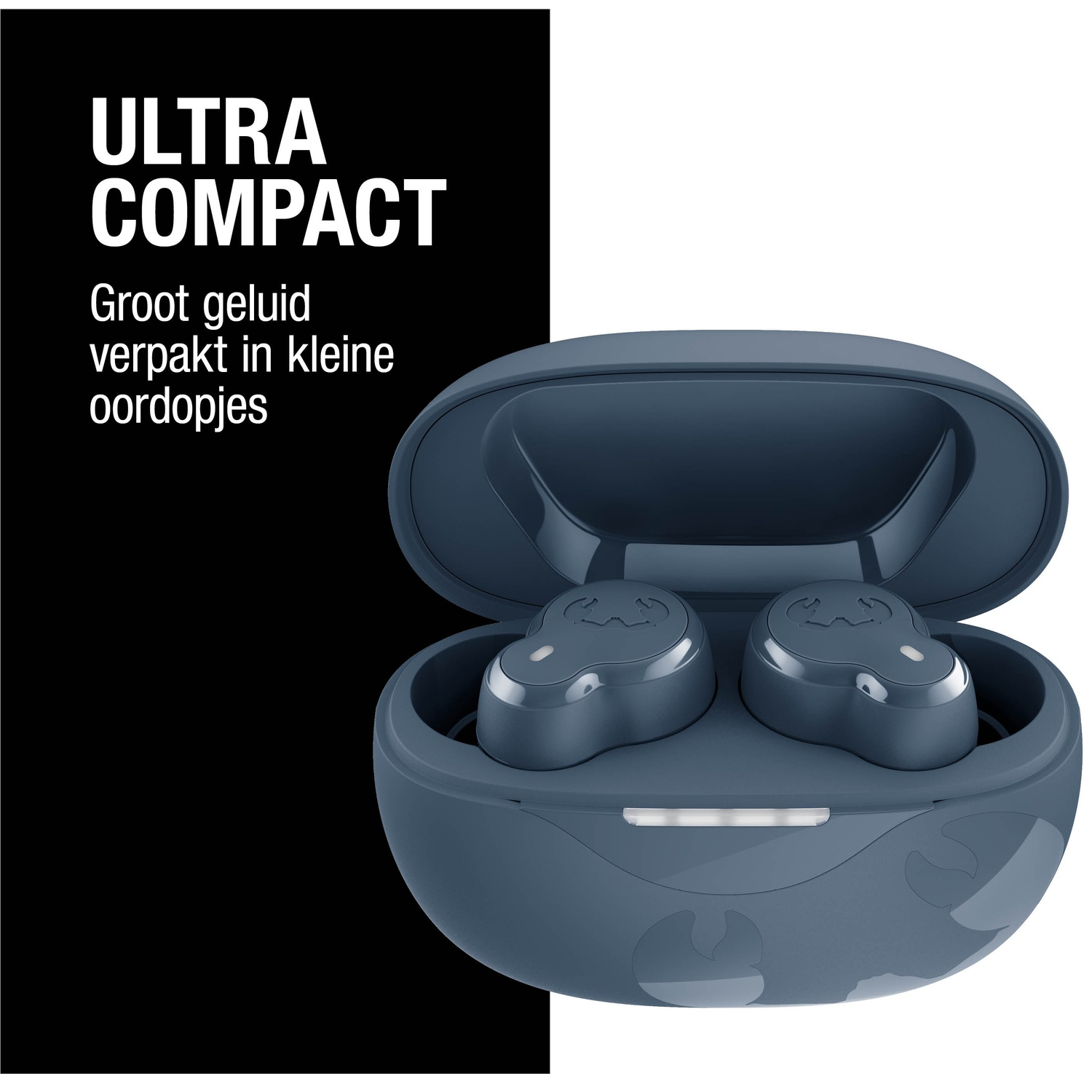 Écouteurs bleus dans un étui. Le texte 'ULTRA COMPACT' est affiché. L'étui est ouvert, montrant les écouteurs à l'intérieur.