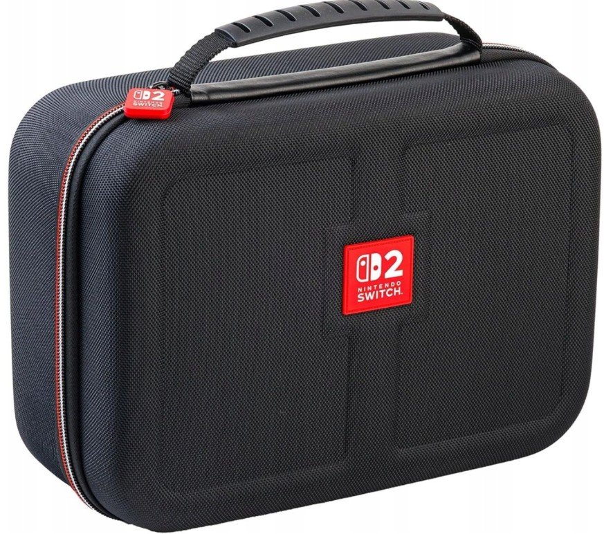Czarny futerał do przenoszenia Nintendo Switch z czerwonym zamkiem błyskawicznym i uchwytem. Logo Switch z przodu.
