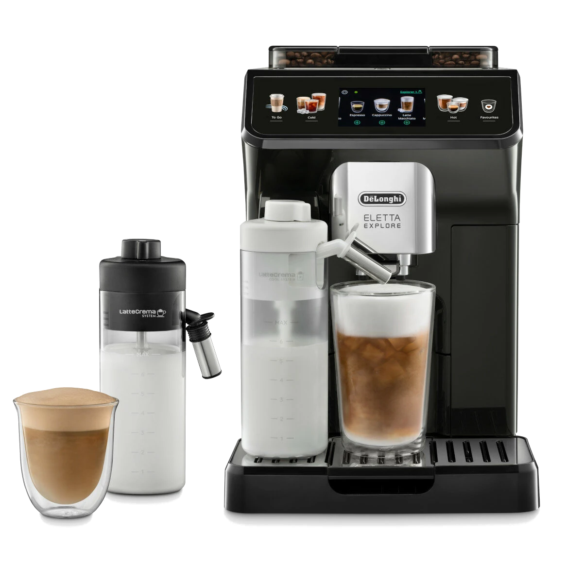 Czarny ekspres do kawy De'Longhi Eletta Explore z spieniaczami do mleka i szklanką cappuccino.