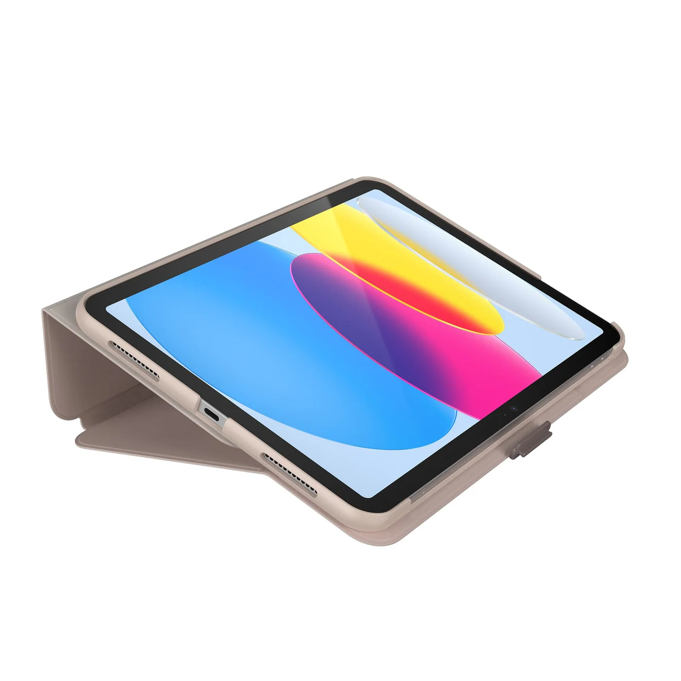 Bézs tokban lévő tablet, színes absztrakt dizájnt megjelenítő képernyővel. A tok nyitva, szögben, fehér háttér előtt.