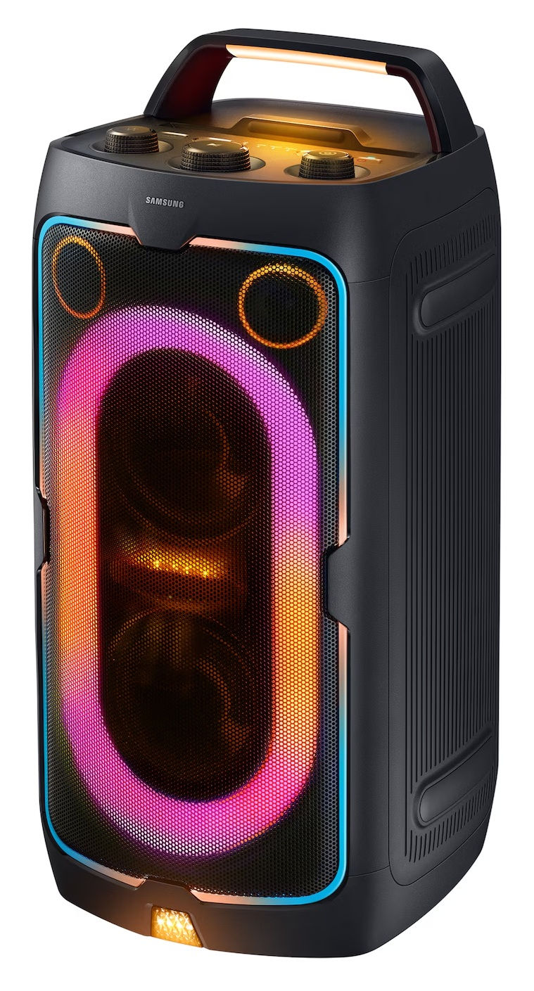 Czarny głośnik imprezowy Samsung z kolorowymi światłami. Posiada uchwyt, pokrętła i przedni grill z pierścieniem świetlnym.