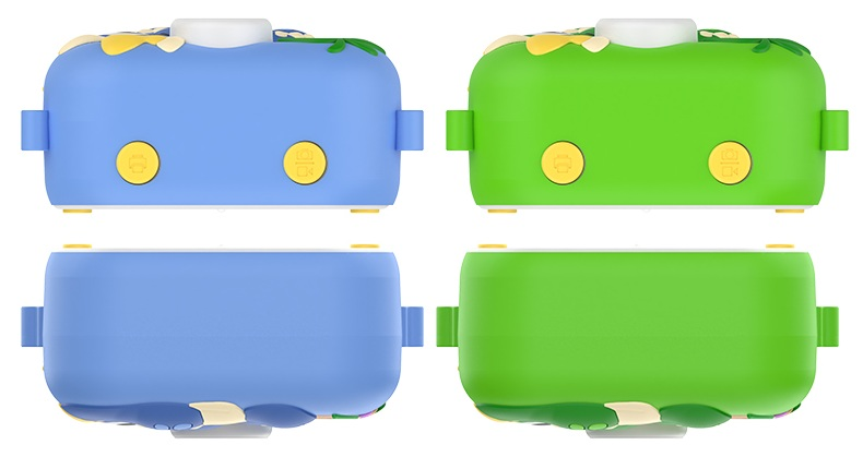 Cztery zabawki aparaty, dwa niebieskie i dwa zielone. Każdy ma żółte przyciski i kwiatowe dekoracje na górze. Białe tło.