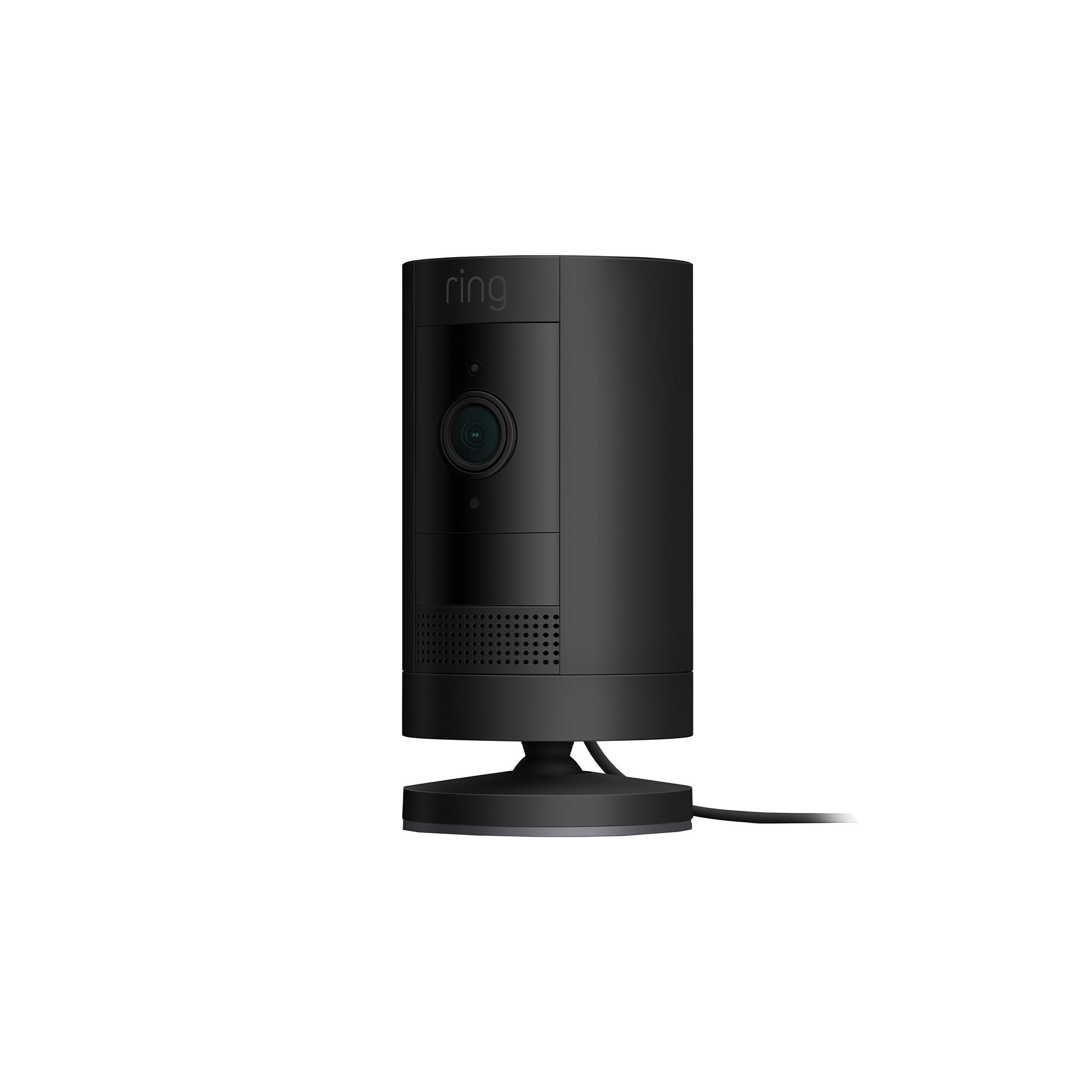 Eine schwarze Ring-Überwachungskamera auf weißem Hintergrund. Es hat ein Objektiv, einen Lautsprecher und das Ring-Logo.