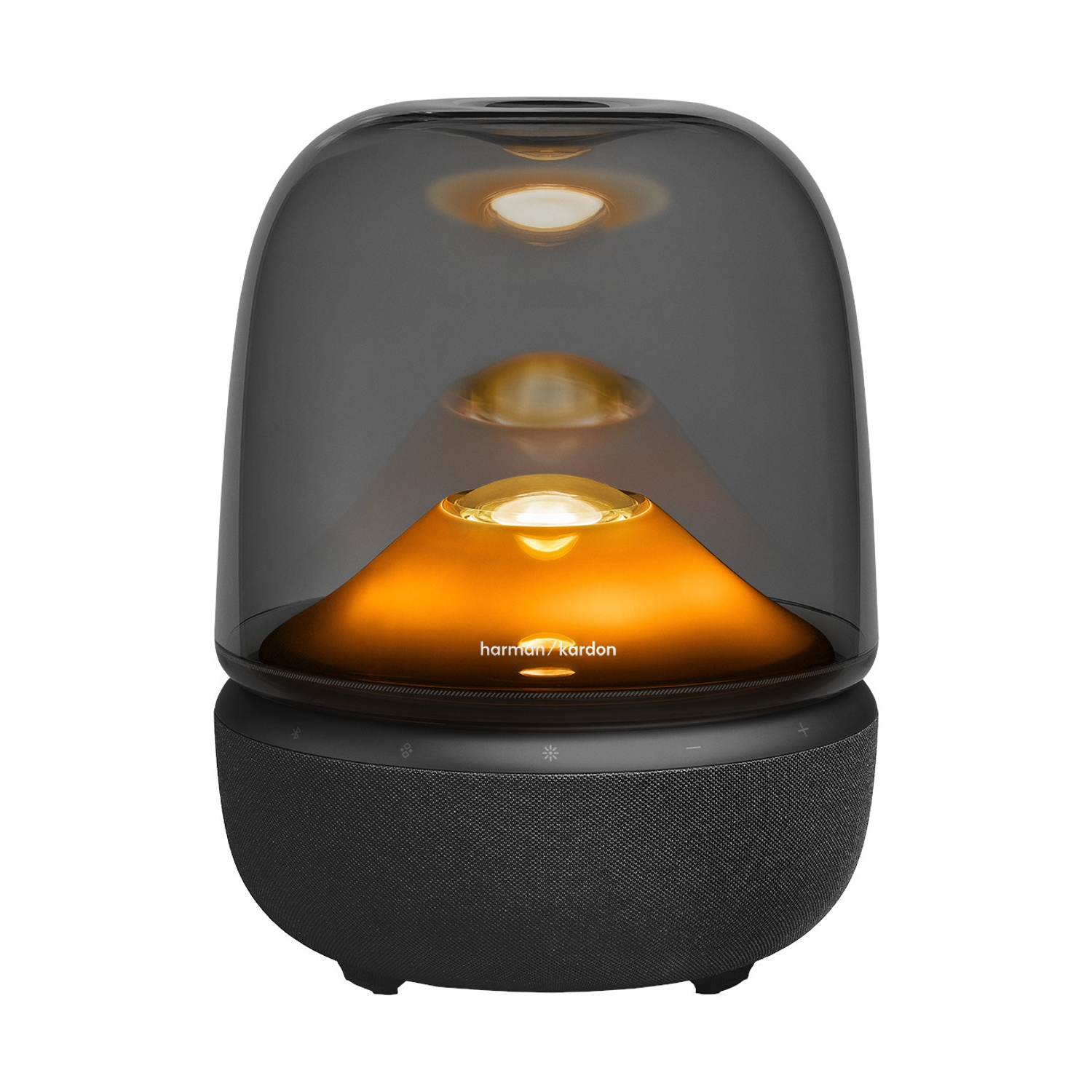 Un altoparlante Harman Kardon Aura Studio 3. Ha una cupola trasparente sopra un interno illuminato. La base è nera con i controlli.
