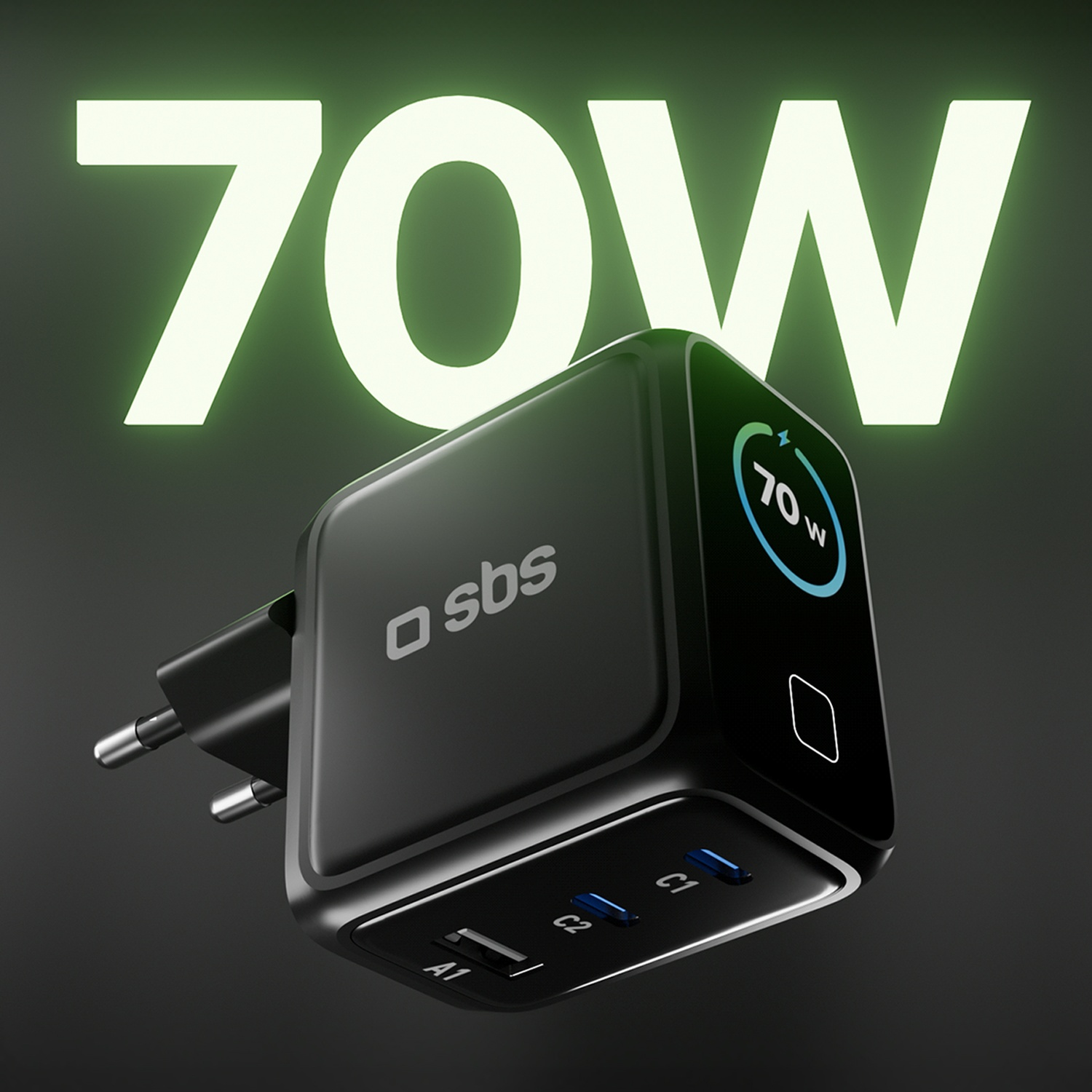 Caricabatterie nero da 70 W con porte USB. Testo bianco brillante: 70 W. Il caricabatterie ha il logo del marchio sbs.