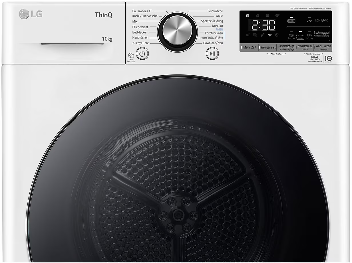 Ein weißer LG ThinQ Trockner mit schwarzer Tür. Er hat ein Bedienfeld mit Einstellungen und eine Digitalanzeige.