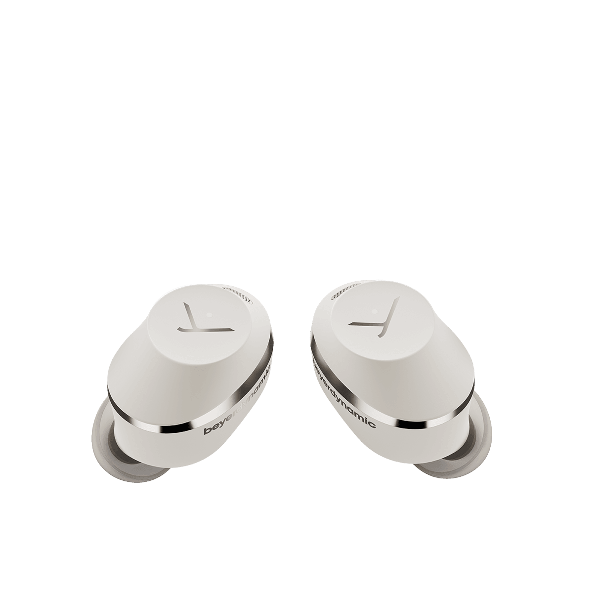 Két fehér Beyerdynamic vezeték nélküli fülhallgató, fekete háttérrel. Mindegyik ezüst szegéllyel és logóval rendelkezik.