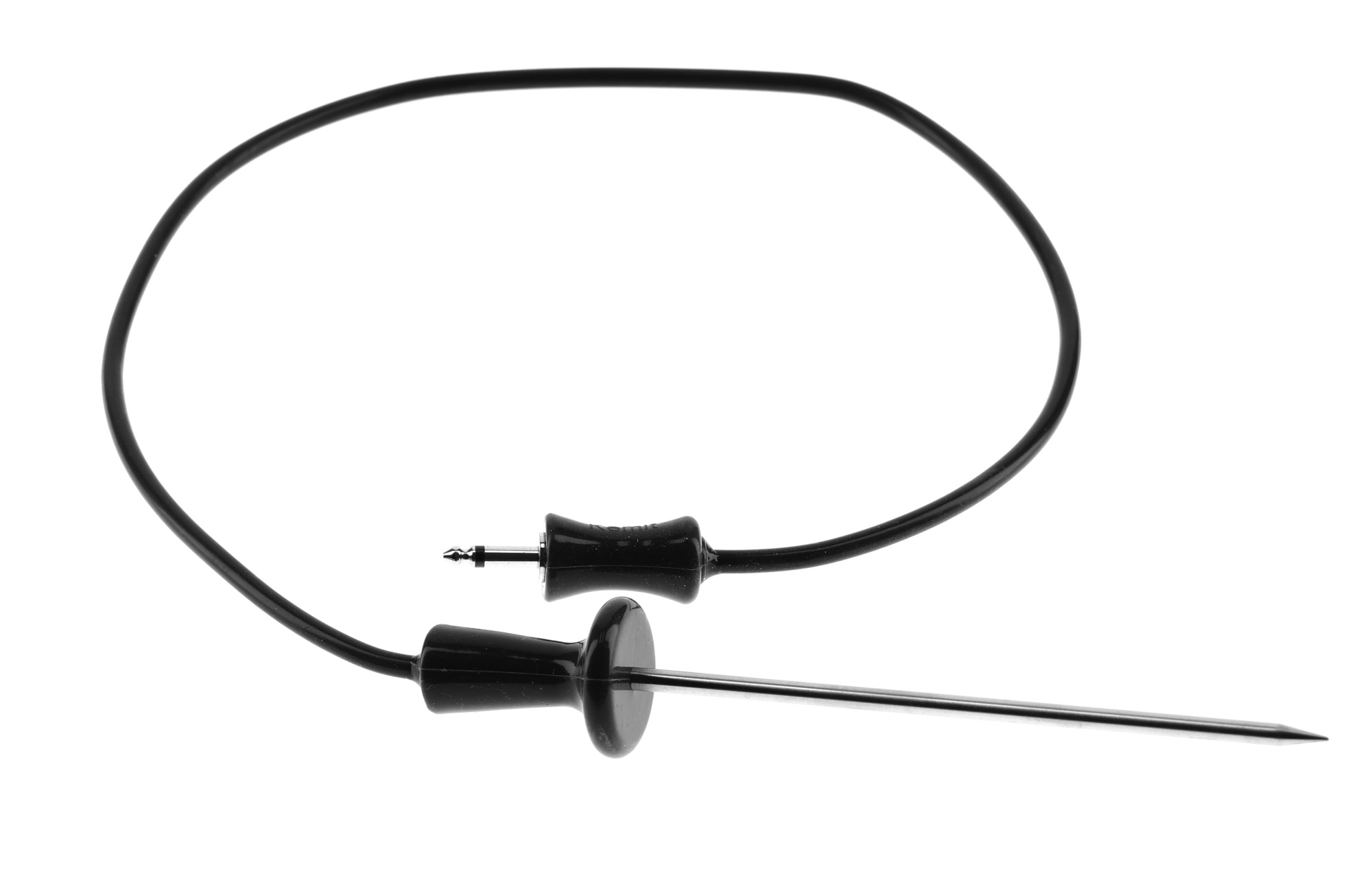 Czarny termometr do żywności z długą, cienką sondą i okrągłym kablem na białym tle.