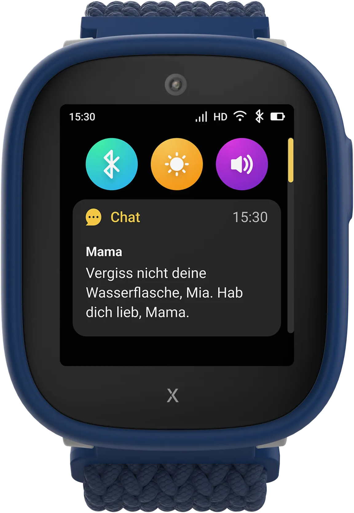 Eine blaue Smartwatch zeigt einen Chat von 'Mama' mit einer Erinnerung, eine Wasserflasche mitzubringen. Uhrzeit: 15:30.