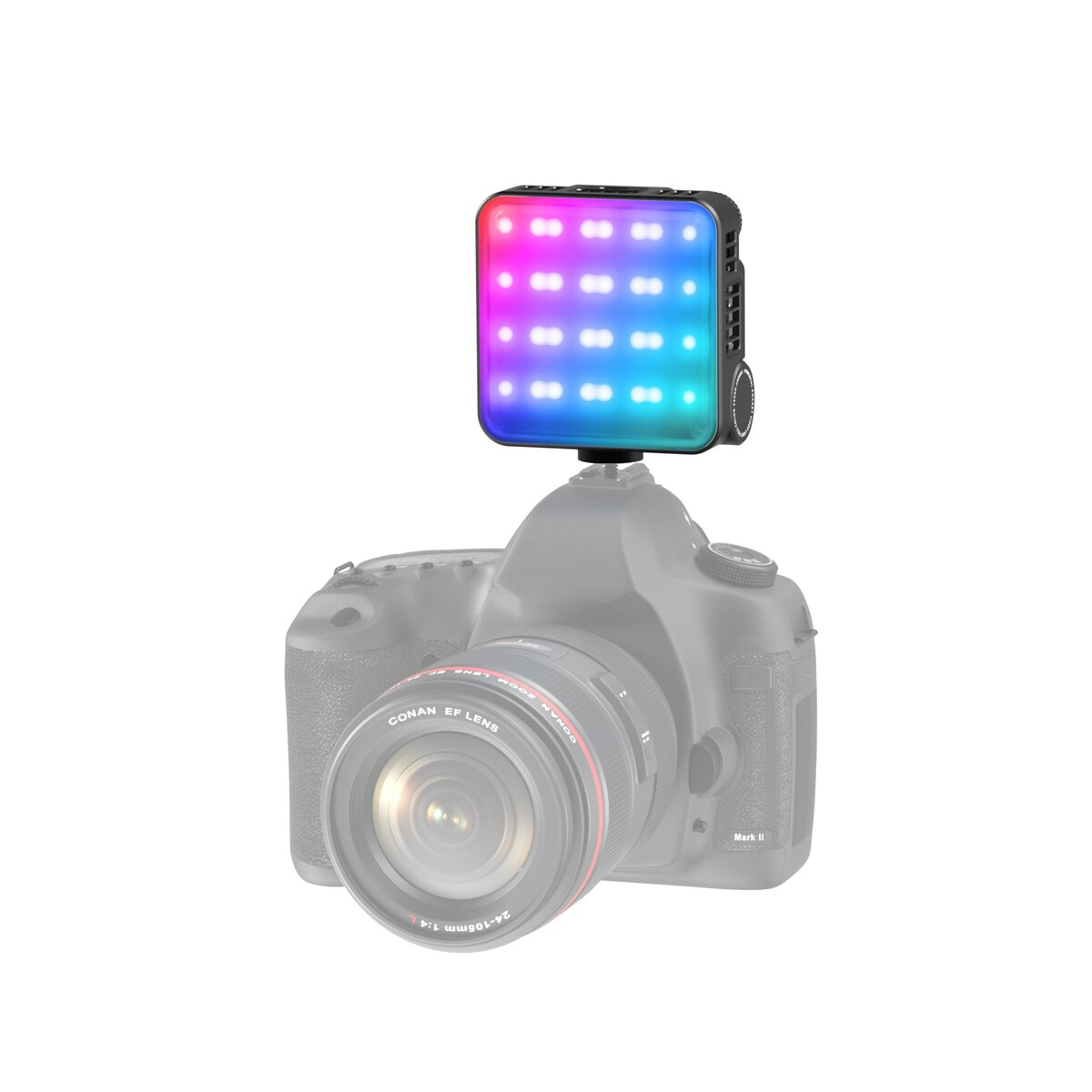 Üzerinde renkli bir ışık bulunan bir kamera. Işık, renk yayan çok sayıda küçük ışıktan oluşuyor. Lens üzerinde CONAN EF LENS yazıyor.