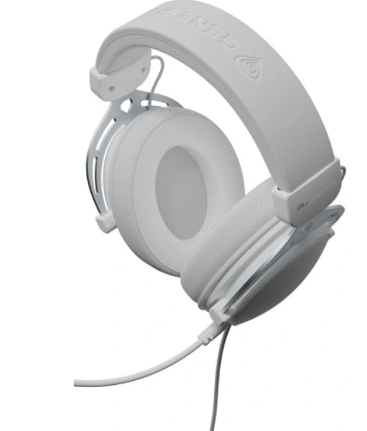 Biały, nauszny zestaw słuchawkowy dla graczy. Ma wyściełany pałąk i nauszniki. Kabel zwisa. Zestaw słuchawkowy jest na białym tle.