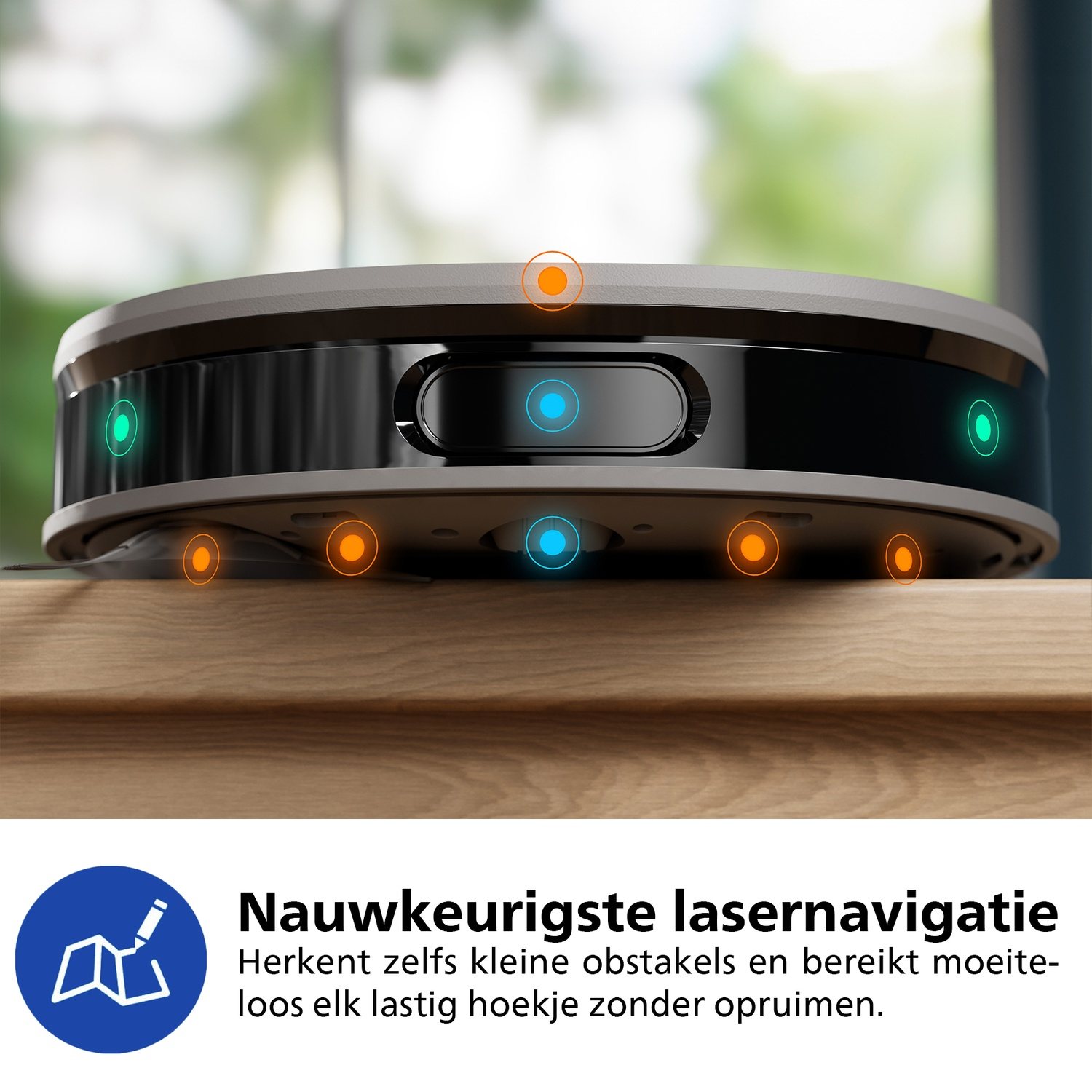 Een robotstofzuiger op een houten oppervlak. Het heeft verschillende sensoren en is omgeven door oranje en blauwe lichten.