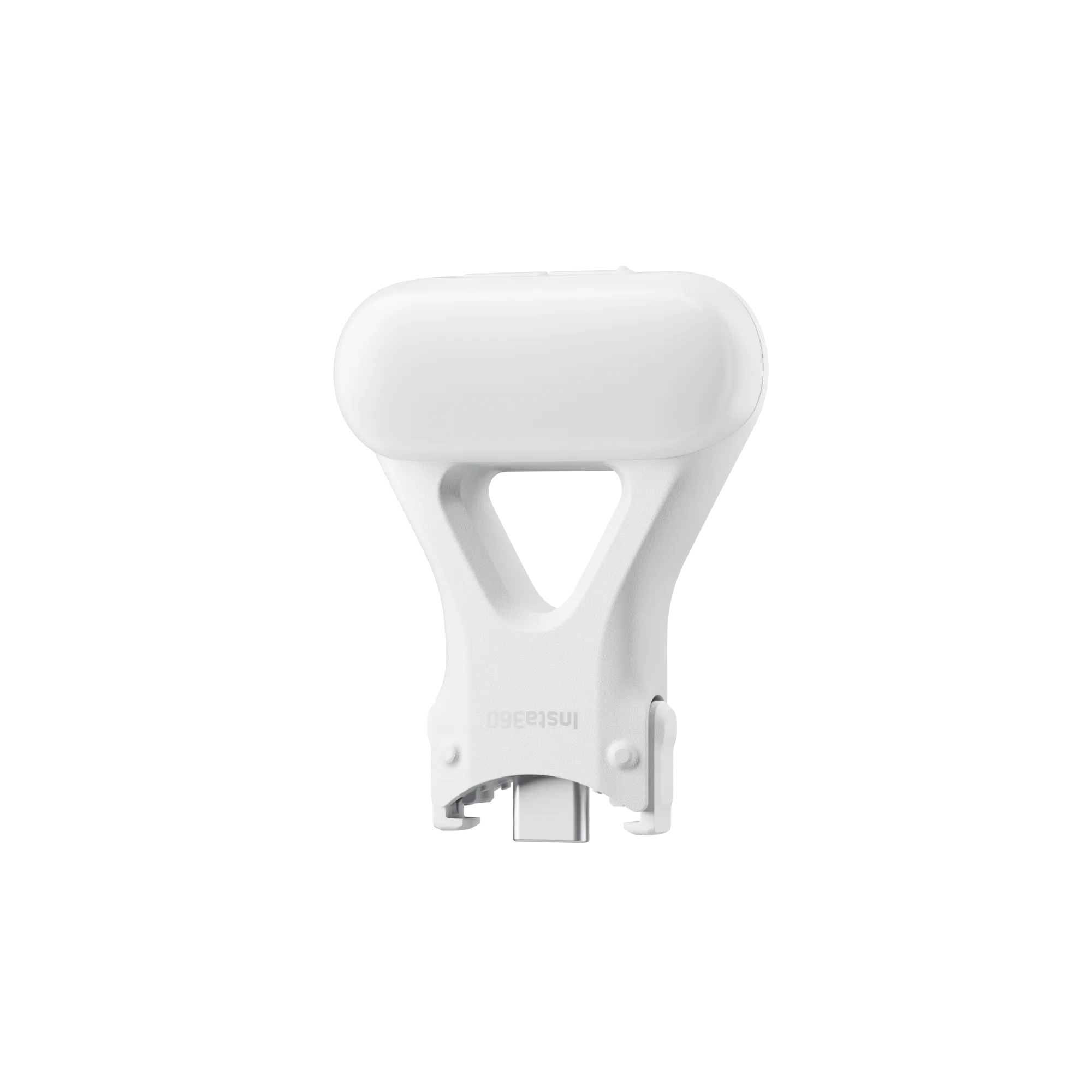 Ein weißes Insta360-Zubehör mit abgerundeter Oberseite und einem dreieckigen Ausschnitt. Es hat einen USB-C-Anschluss an der Basis.