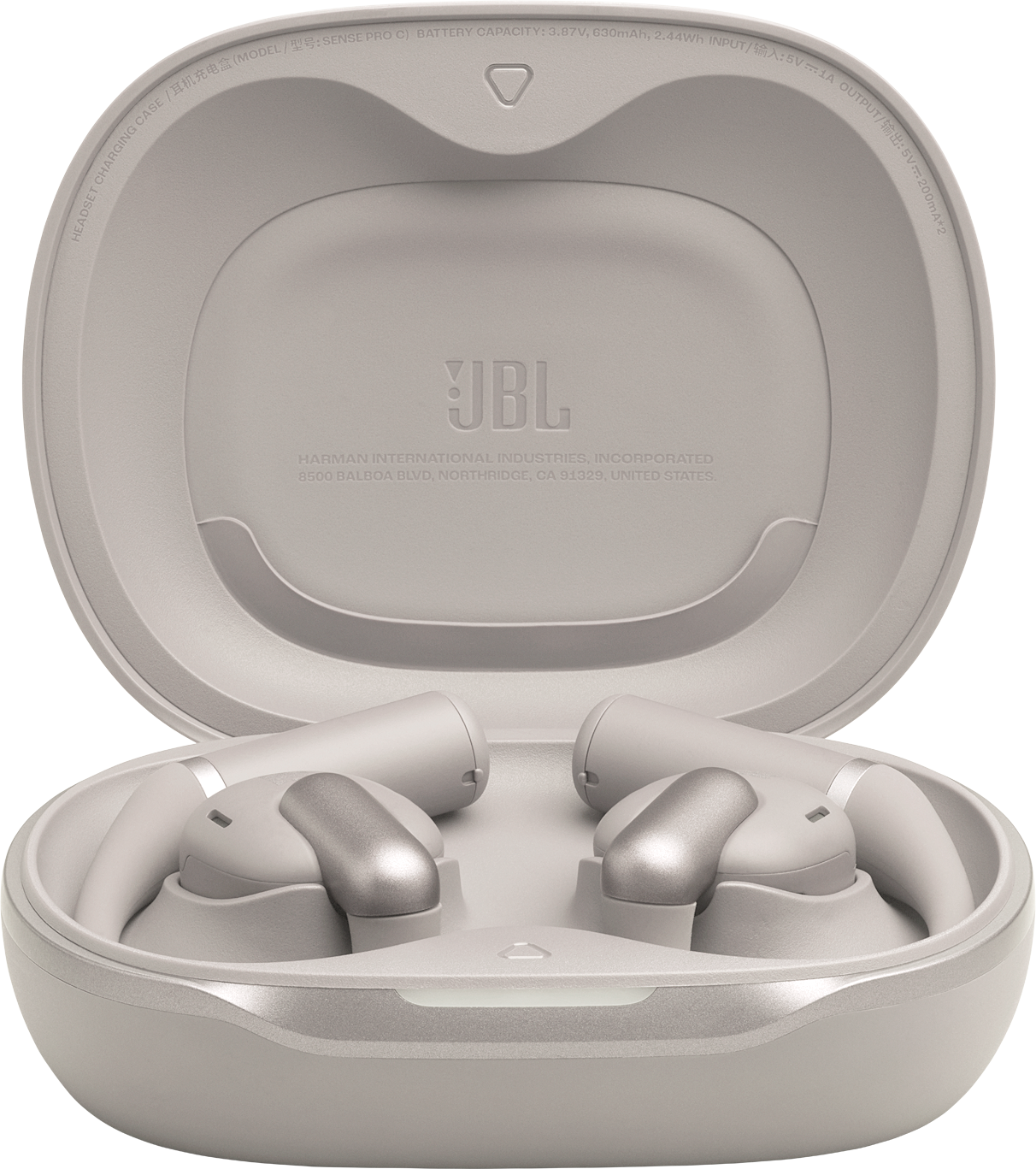 Geöffnete JBL-Ohrhörer-Hülle mit zwei grauen Ohrhörern. Die Hülle ist hellgrau, mit dem JBL-Logo. Text um die Hülle.