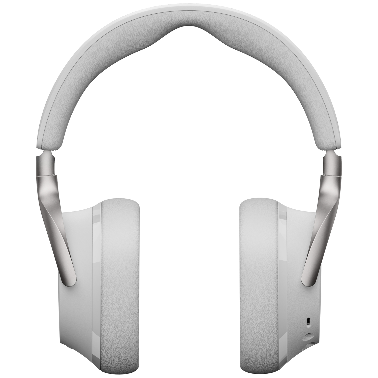 Witte koptelefoon met een gewatteerde hoofdband en zilveren accenten. Oorschelpen zijn rechthoekig. De achtergrond is wit.