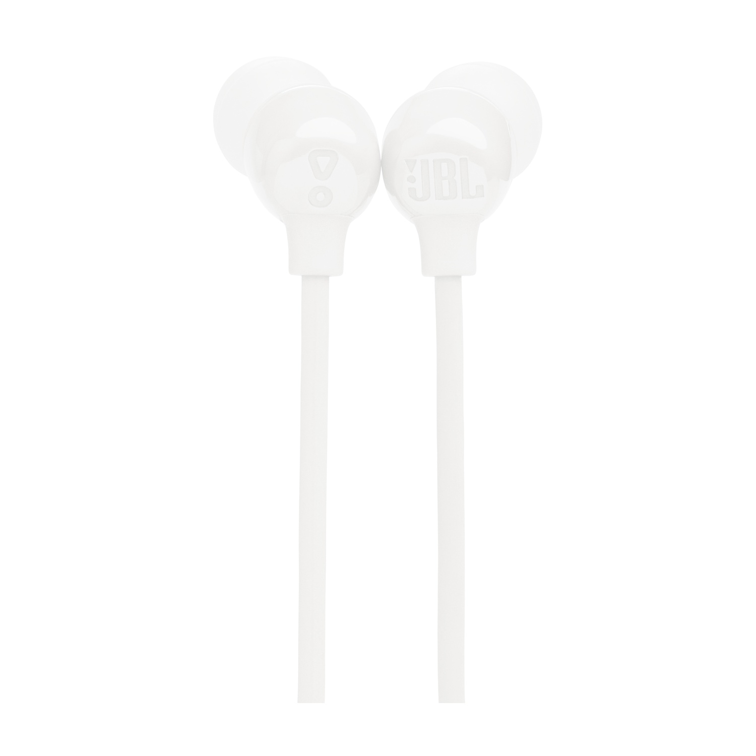 Due auricolari JBL bianche con i loro cavi su sfondo bianco. L'auricolare sinistro ha un logo, quello destro il testo JBL.