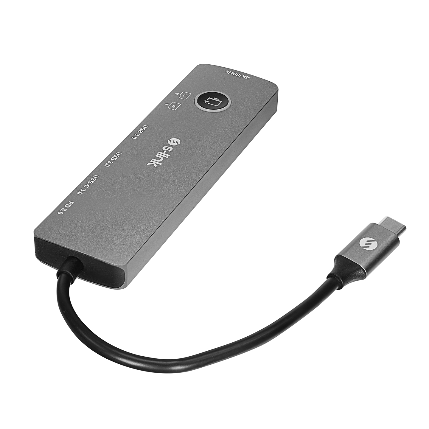Beyaz zemin üzerinde, birden fazla bağlantı noktasına sahip gri bir S-link USB hub, USB-C konektöründe son bulan siyah bir kabloya bağlı.