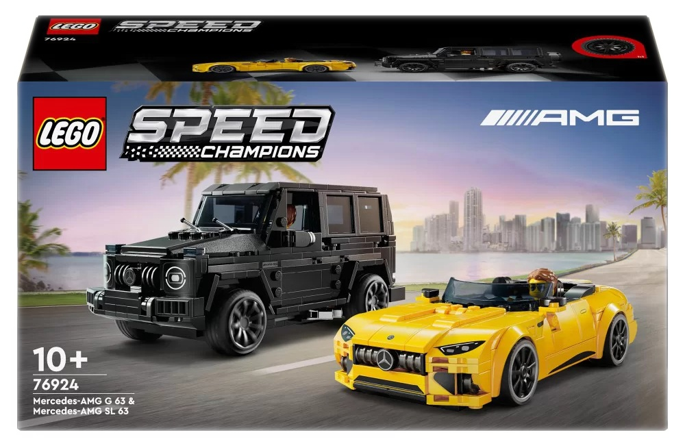 Zestaw Lego Speed Champions z czarnym Mercedesem G 63 i żółtym kabrioletem Mercedes SL 63 na pudełku z tłem miasta.