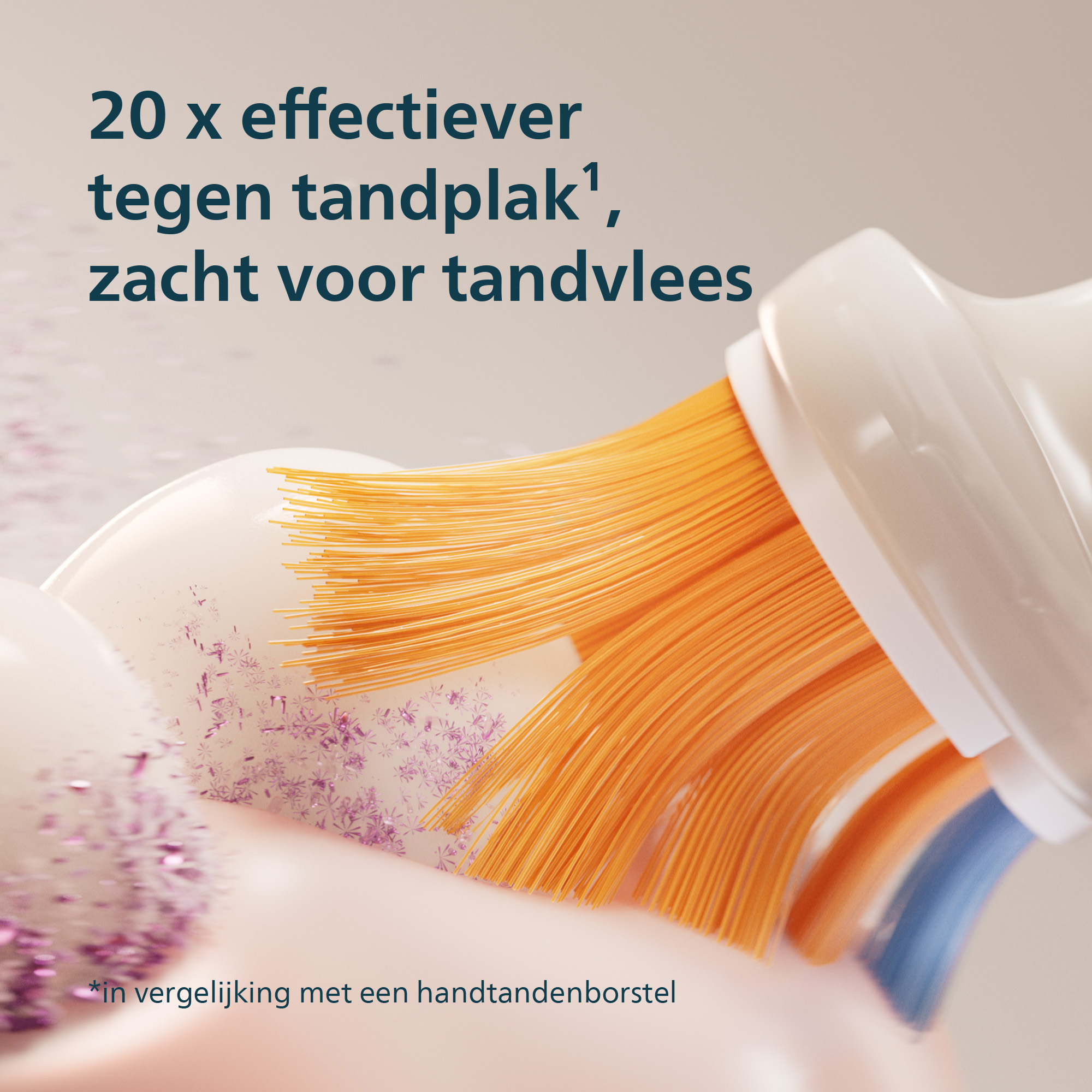 Close-up of toothbrush bristles, foam and text in Dutch: '20x more effective against plaque, gentle on gums'.