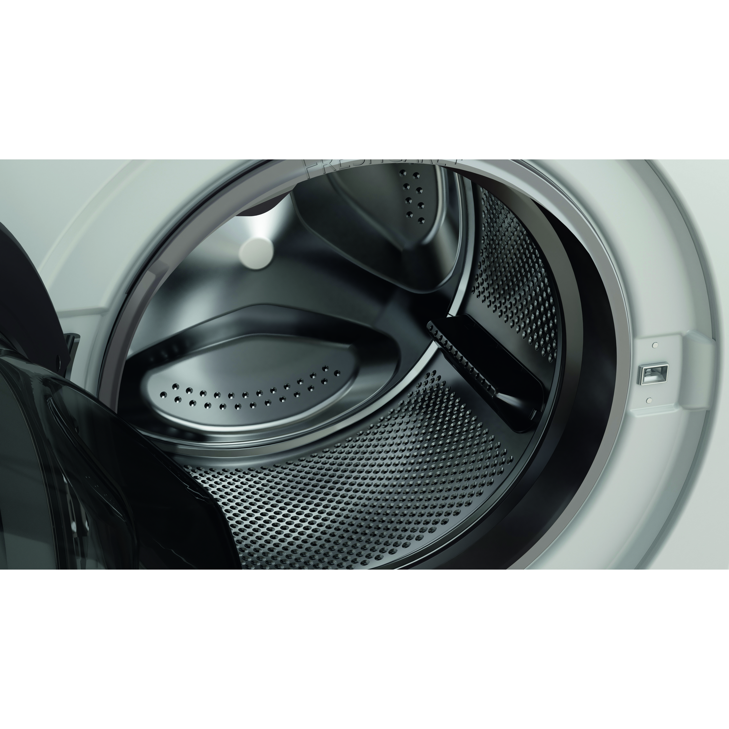 Close-up van de open deur van een wasmachine. De roestvrijstalen trommel is zichtbaar. De deur is zwart en het frame wit.