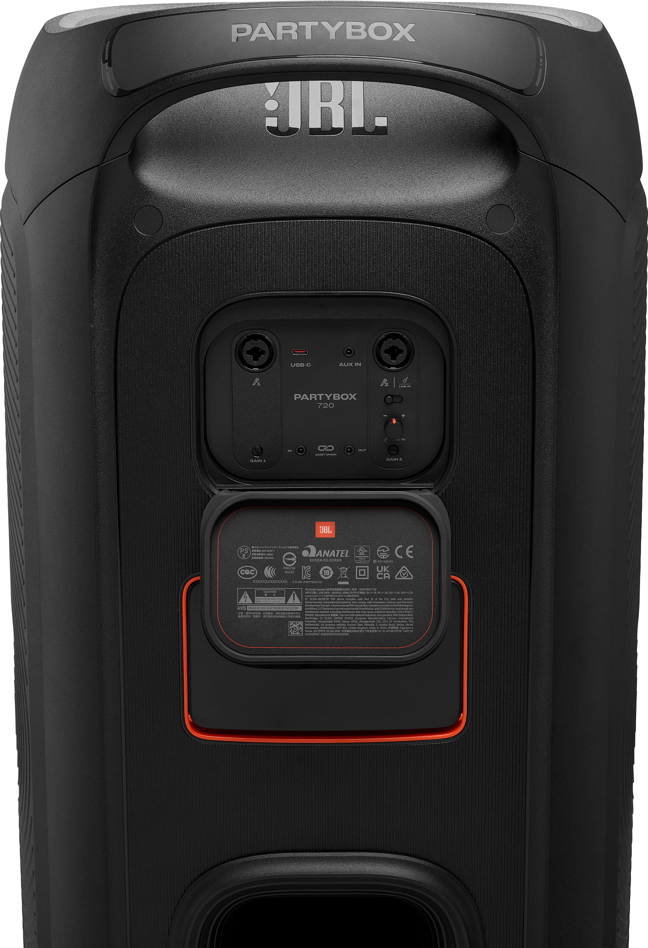 Enceinte noire JBL Partybox 720. Avec ports USB-C, AUX IN et panneau de commande. Détails oranges à l'arrière.
