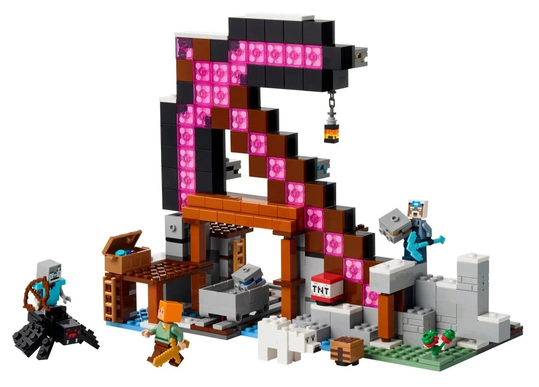 Zestaw Lego Minecraft. Zawiera figurki, konstrukcje, TNT, wózek kopalniany, pająka i niedźwiedzia. Brązowe, szare, czarne i różowe klocki.