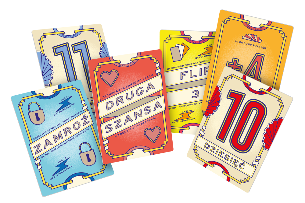 Karty z numerami i tekstem po polsku. Karty są czerwone, żółte, niebieskie. Jedna ma serce, druga kłódkę.