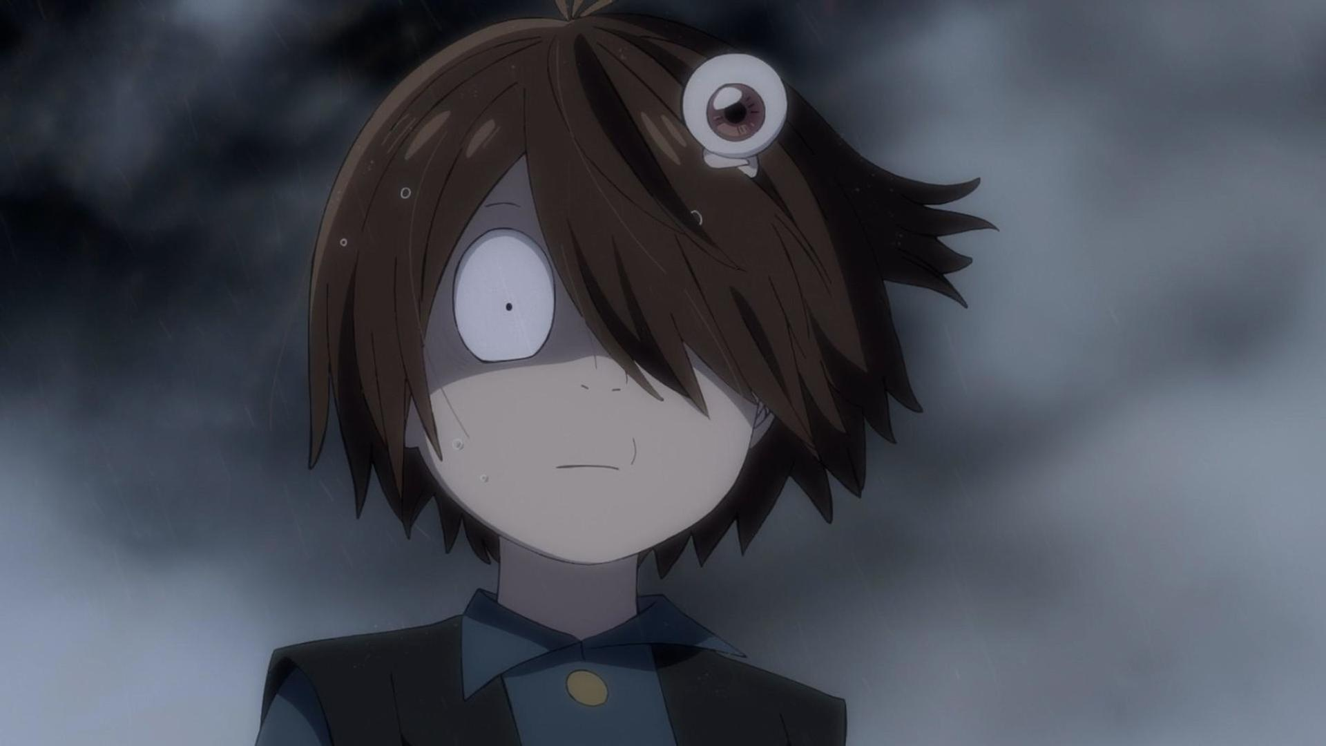 Anime-Figur mit braunen Haaren und großen, überraschten Augen. Ein Augapfel liegt auf dem Kopf der Figur. Regnerischer Hintergrund.