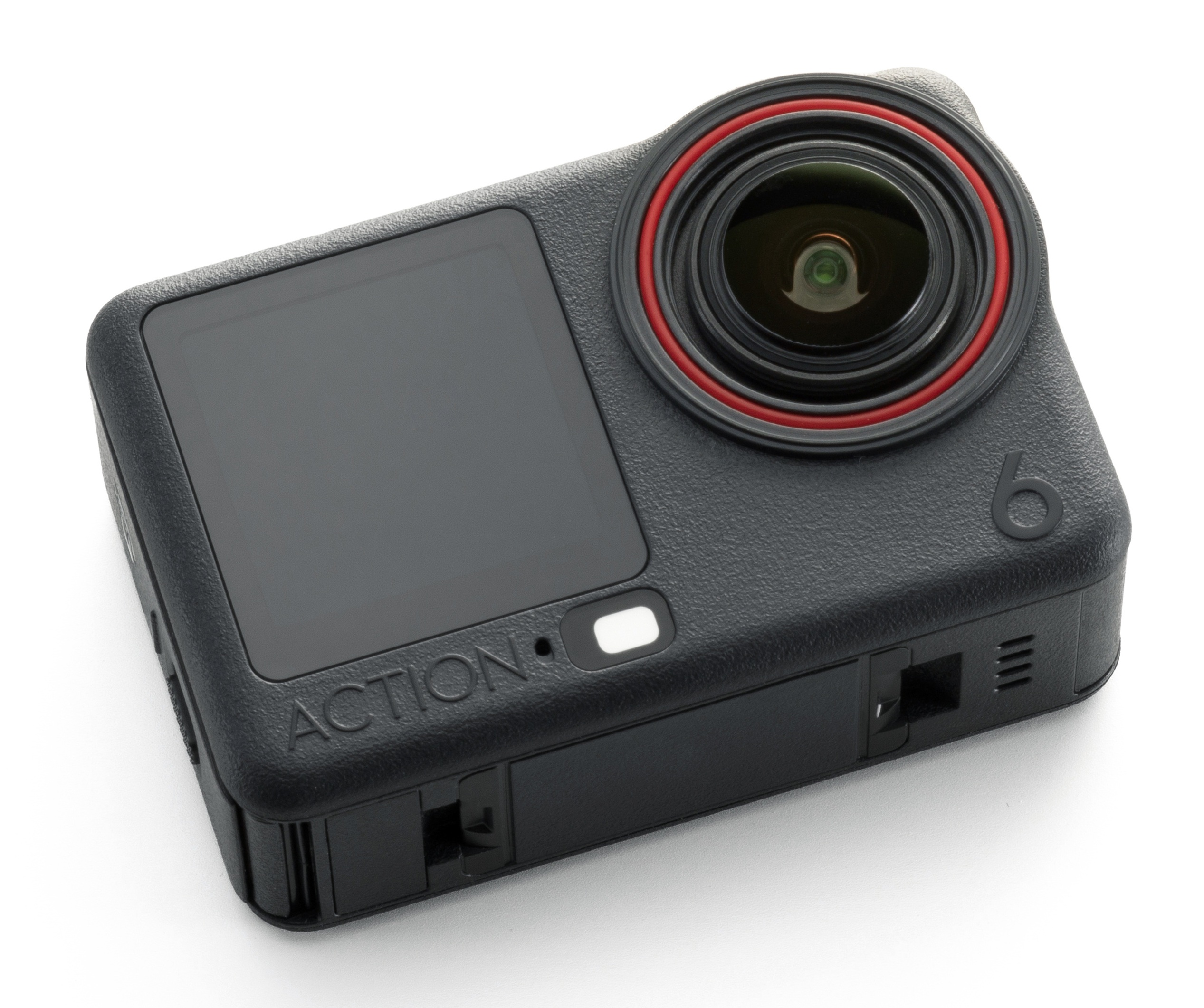 Czarna kamera sportowa z ekranem, obiektywem i przyciskami. Czerwony pierścień wokół obiektywu. Widać napis 'ACTION'.