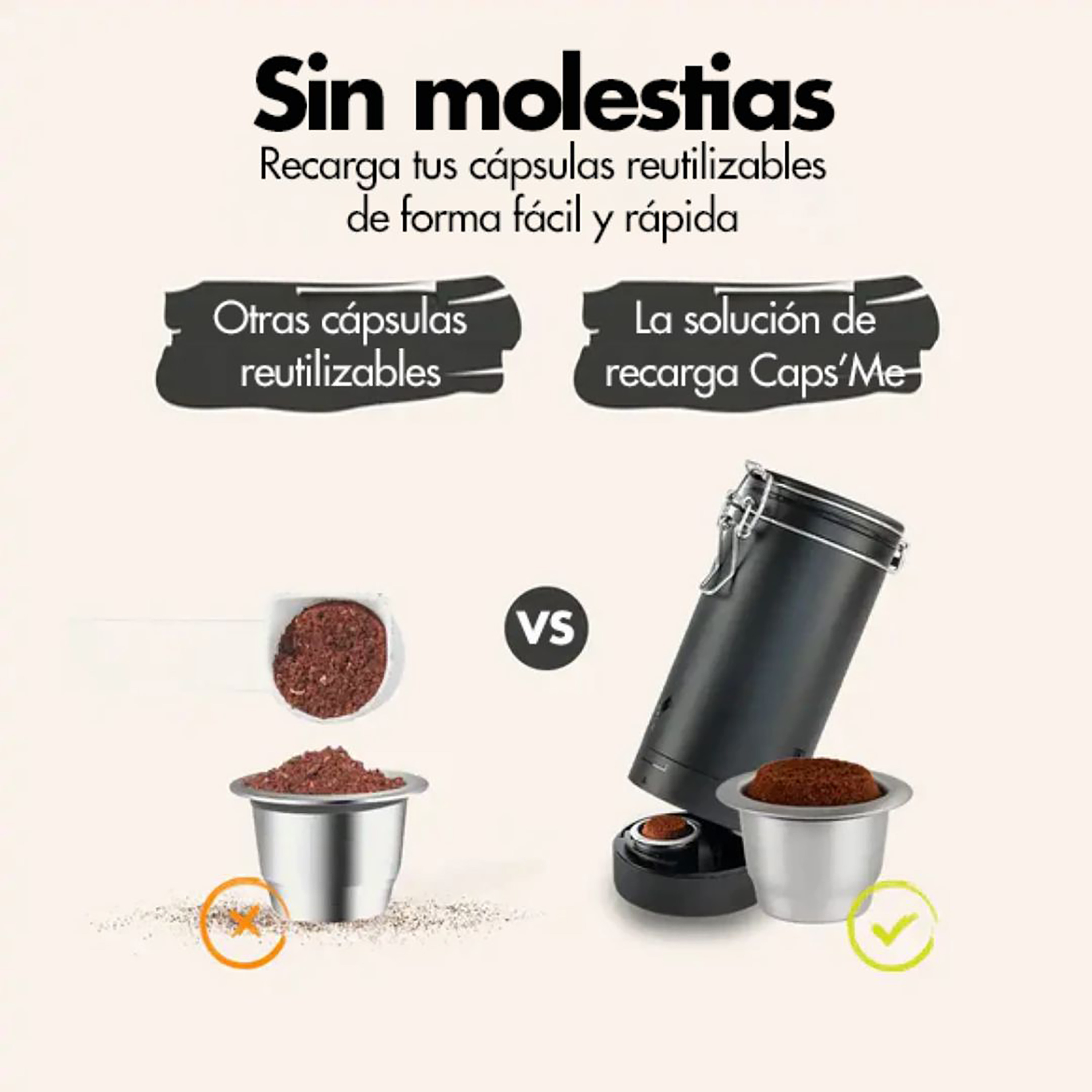 La imagen muestra una comparación de cápsulas reutilizables. Un lado muestra cápsulas plateadas con posos de café, el otro un dispositivo negro.