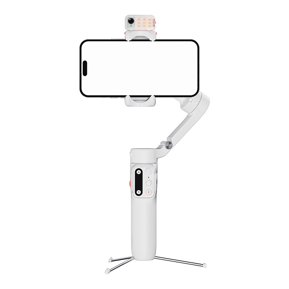Ein weißer Smartphone-Stabilisator mit Telefon und kleinem Licht, der auf einem kleinen Stativ ruht, alles vor weißem Hintergrund.