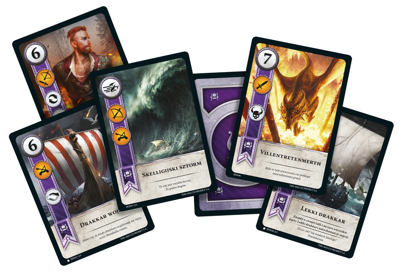 Karty z ilustracjami mężczyzny, statku, burzy, smoka i innych elementów gier karcianych. Obecne są liczby i symbole.