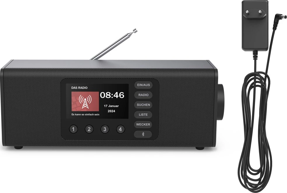 Radio noire avec écran affichant 08:46, antenne et adaptateur secteur. Elle possède des boutons pour les fonctions radio.