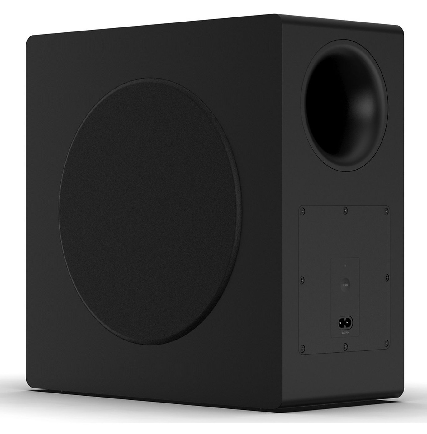 Czarny subwoofer z okrągłym głośnikiem, portem i panelem do podłączeń. Tło jest białe.