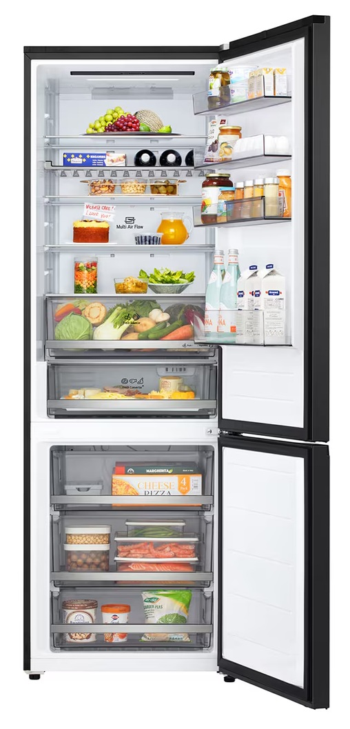 Otwarta lodówka wypełniona owocami, warzywami, napojami i pakowaną żywnością. Drzwi są otwarte, odsłaniając zawartość.