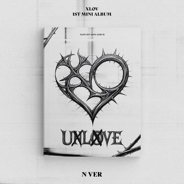 Albumcover mit einem herzförmigen Design aus Dornen, dem Wort 'UNLOVE' unten und 'XLOV 1ST MINI ALBUM' oben.