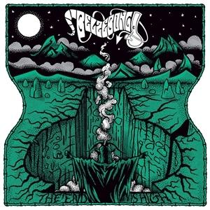 Grüne Kunst. Ein Zauberer in einer Robe mit ausgestreckten Armen. Berge, Mond und Sterne im Hintergrund. Text 'The End Is High'.