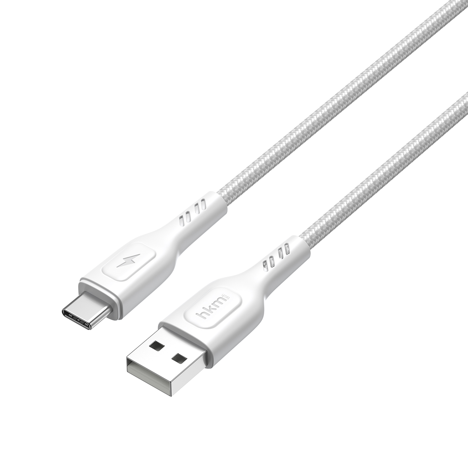 USB-C ve USB-A konektörlü beyaz bir USB şarj kablosu. Kablo, örgülü dokuya sahip beyaz renktedir.