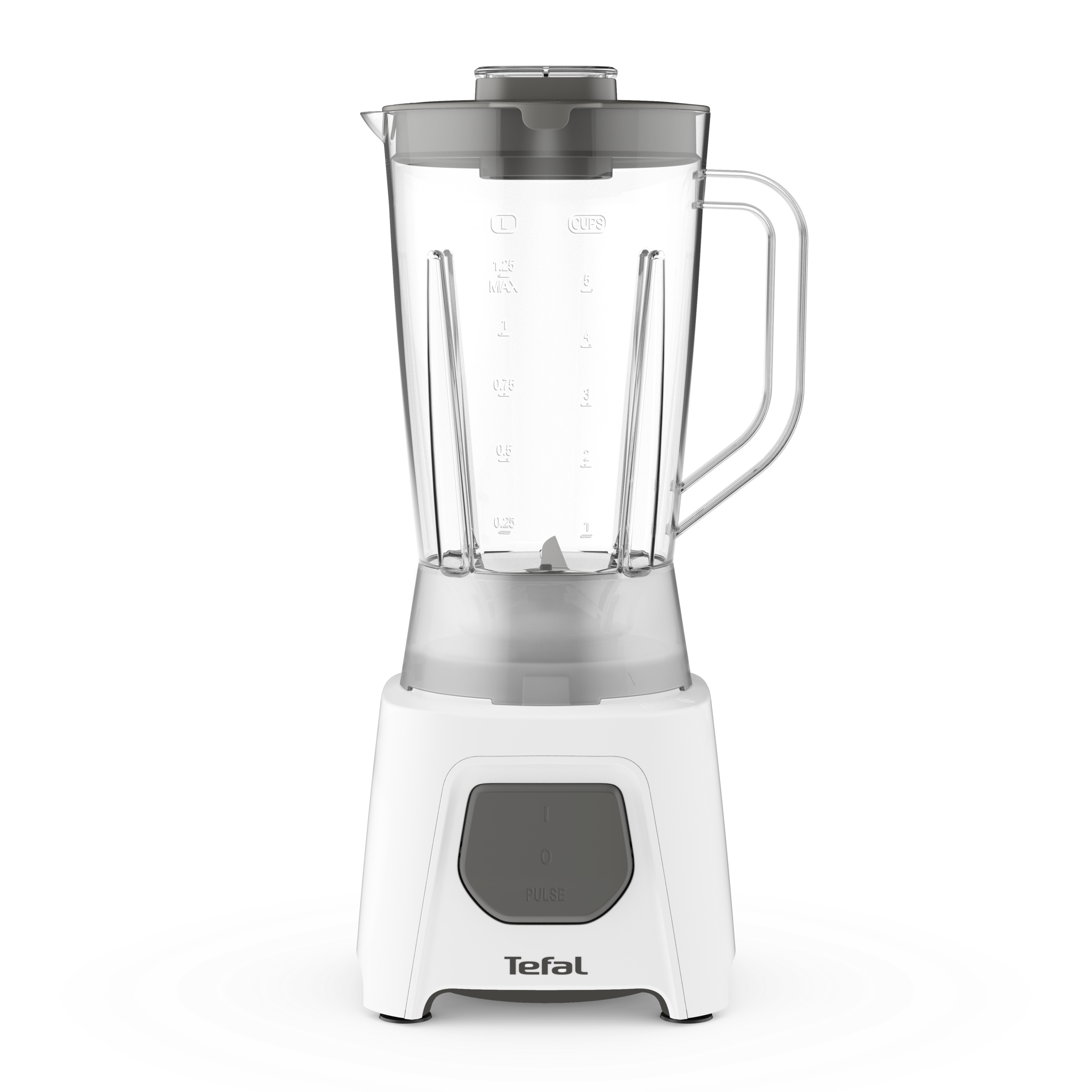 Beyaz ve gri bir blender beyaz bir yüzey üzerinde duruyor. Şeffaf bir sürahiye ve gri bir kontrol paneline sahip.