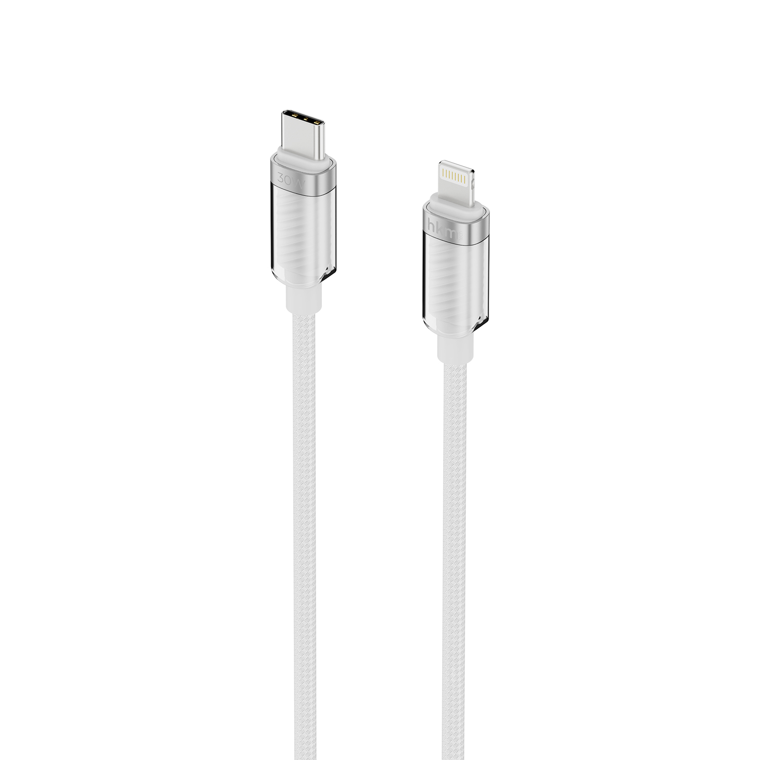 Gümüş konektörlü iki beyaz şarj kablosu. Biri USB-C ucuna, diğeri iPhone Lightning konektörüne sahip. Arka plan beyaz.