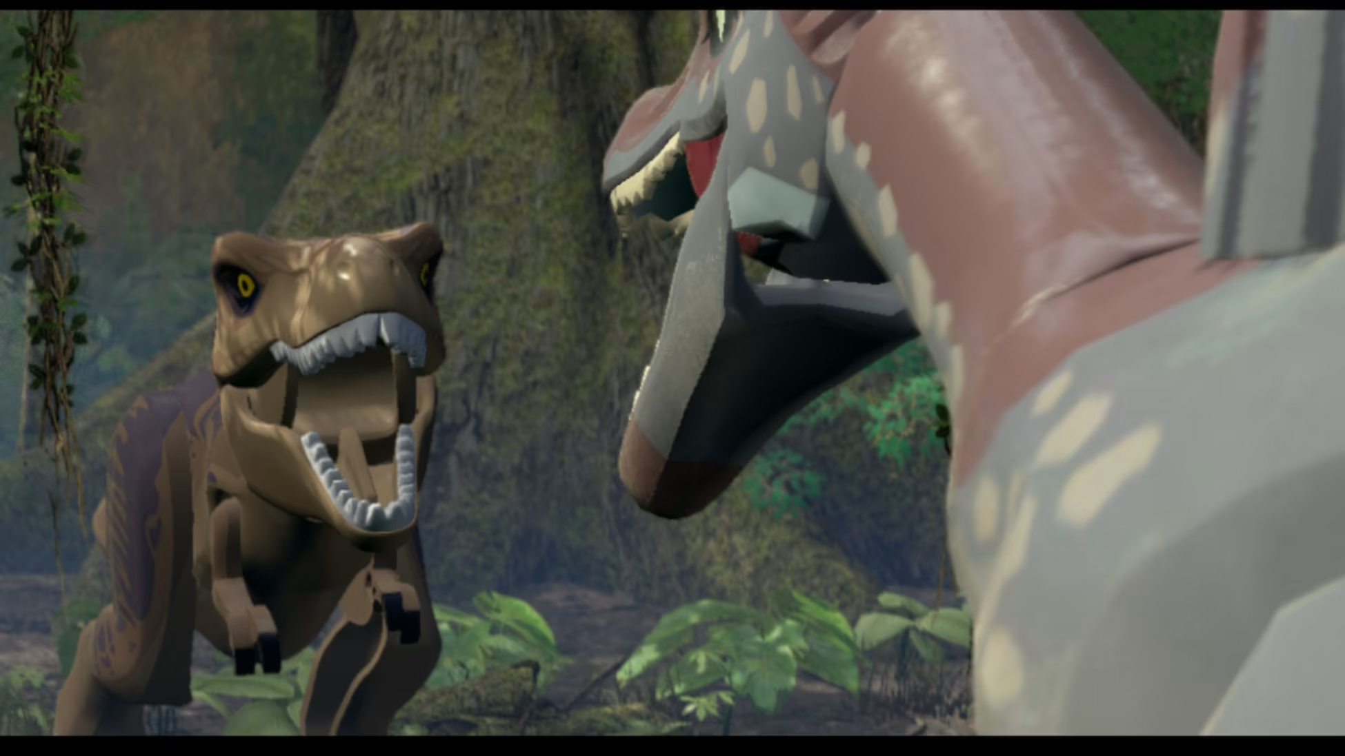 Due dinosauri Lego si fronteggiano in un ambiente giungla. Uno è marrone, l'altro è per lo più grigio. Piante verdi riempiono lo sfondo.