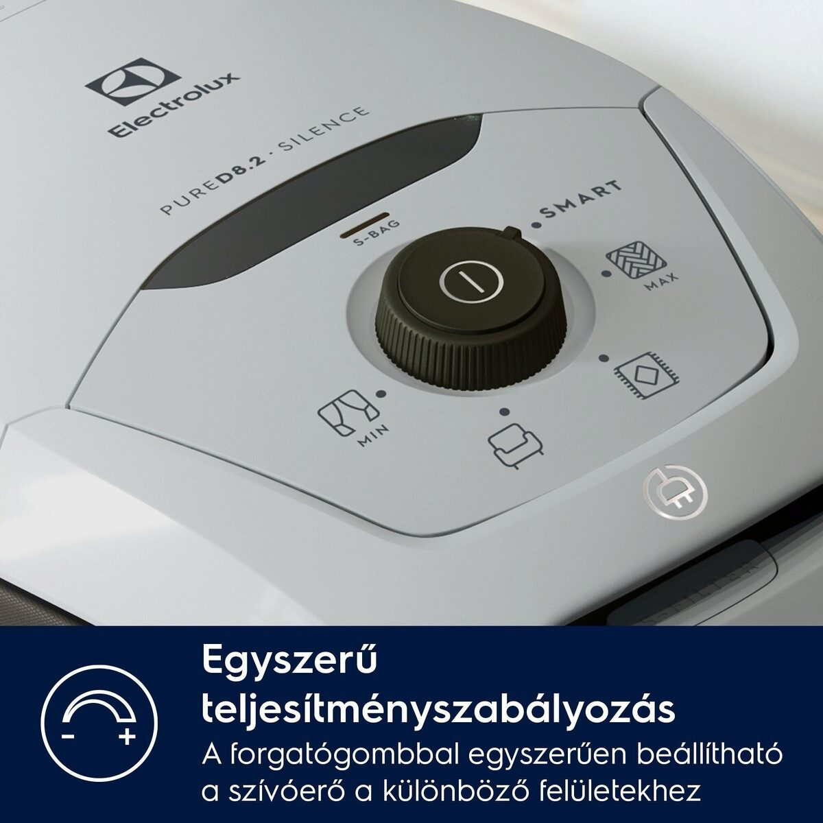 Közelkép egy fehér Electrolux porszívó vezérlőpaneljéről. Van rajta egy teljesítménytárcsa, ikonok és szöveg, amelyek a teljesítménybeállításokat és a zacskó állapotát jelzik.