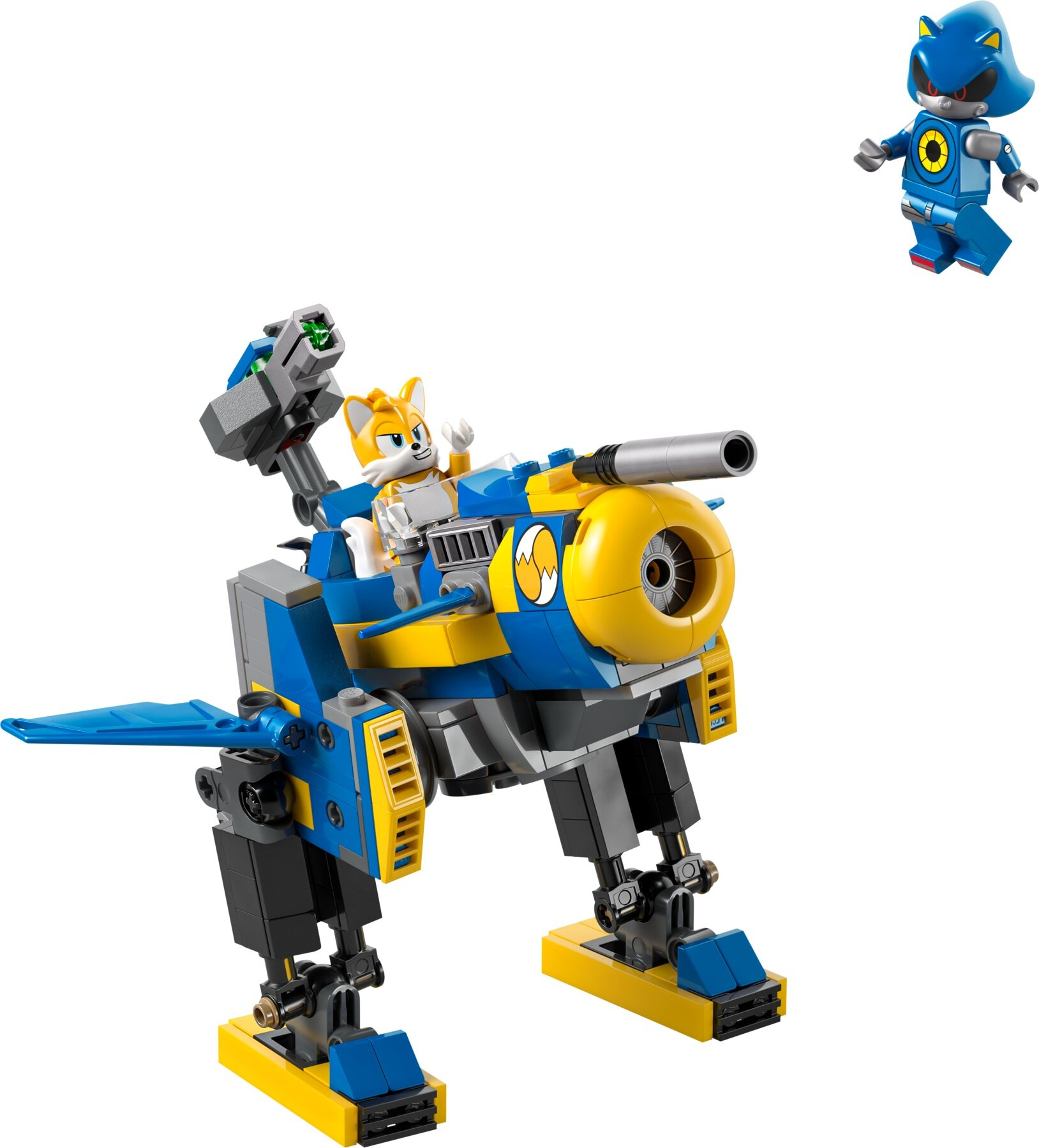 Zestaw Lego z Tailsem w niebiesko-żółtym mechu. Metal Sonic również obecny. Scena rozgrywa się na białym tle.
