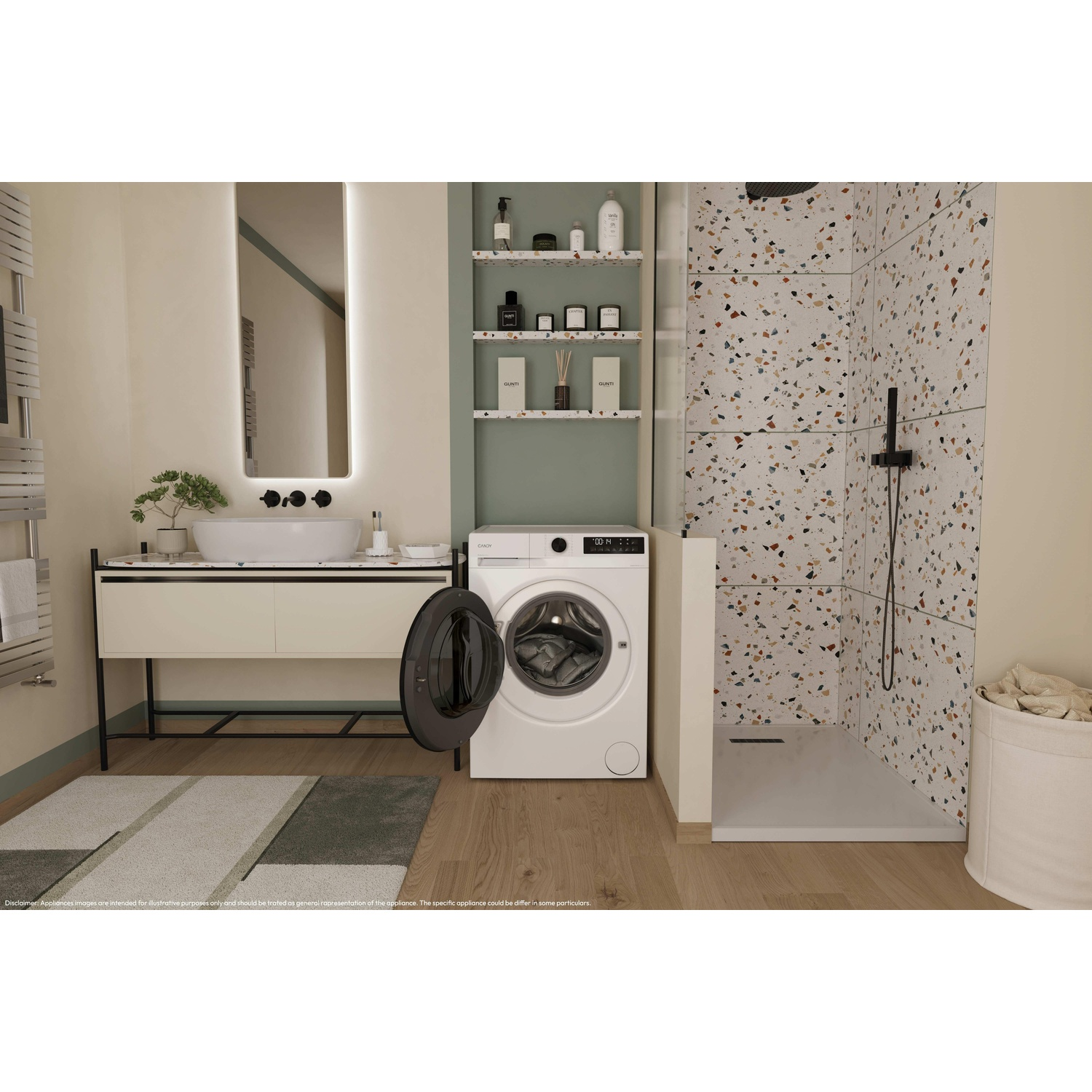 Scena del bagno con lavatrice, doccia, lavandino e mensole. Un tappeto è sul pavimento. Le pareti sono bianche e beige.