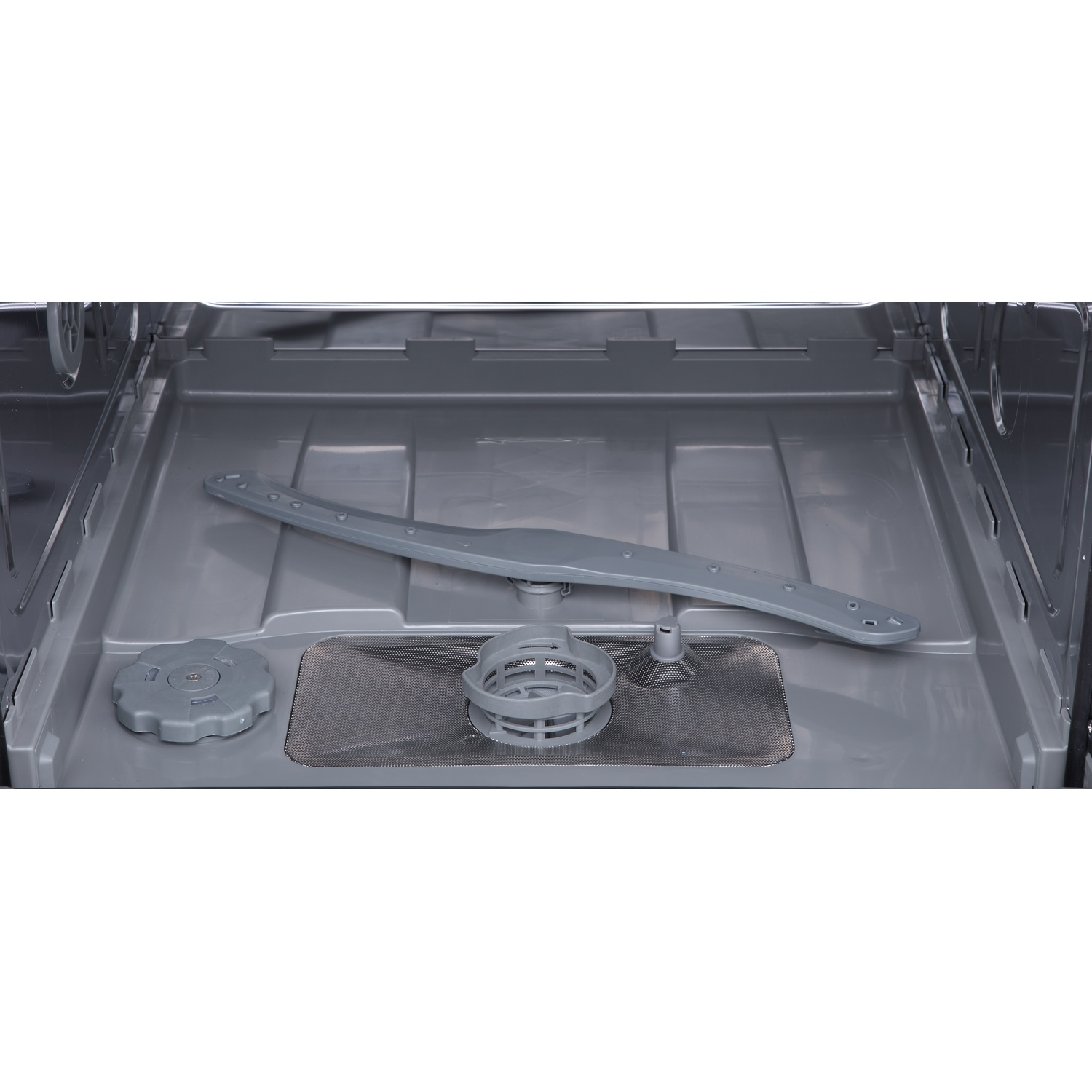 Intérieur d'un lave-vaisselle, montrant l'intérieur. Comprend un bras de pulvérisation, un filtre et une zone de drainage. Les composants en plastique gris dominent.