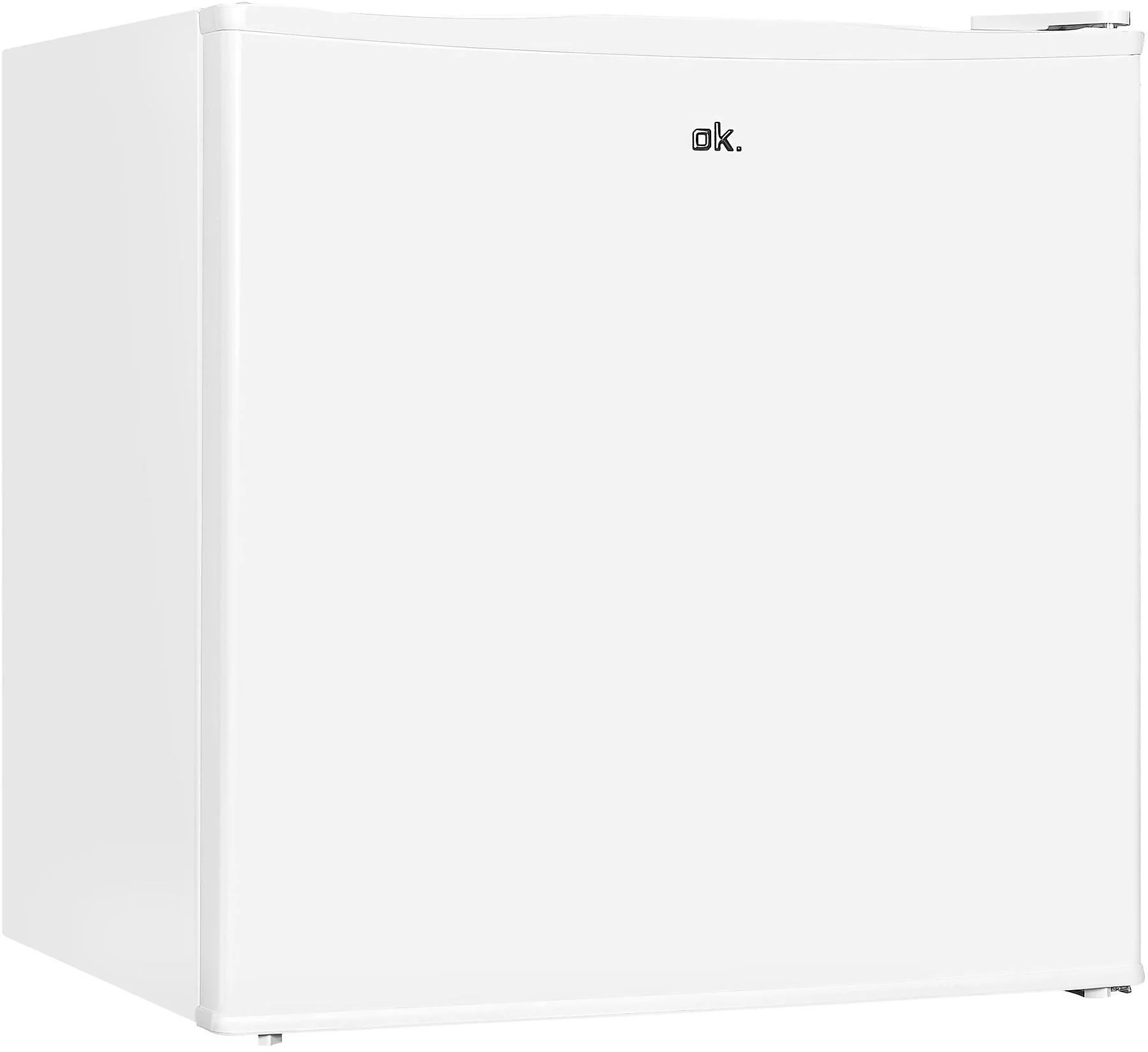 Un mini-réfrigérateur blanc ok. Le réfrigérateur est carré avec une poignée en haut à droite. Le logo ok. est sur la porte.